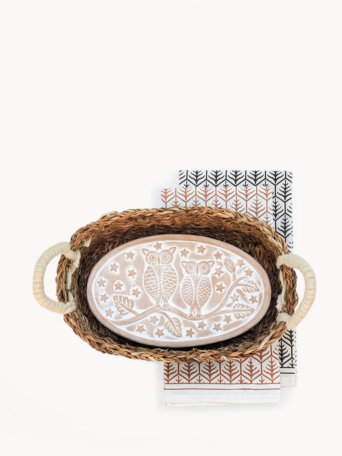 Artisan Owl Terracotta Bread Warmer & Seagrass Basket Set with Cotton Tea Towel - Handcrafted Kitchen Gift
