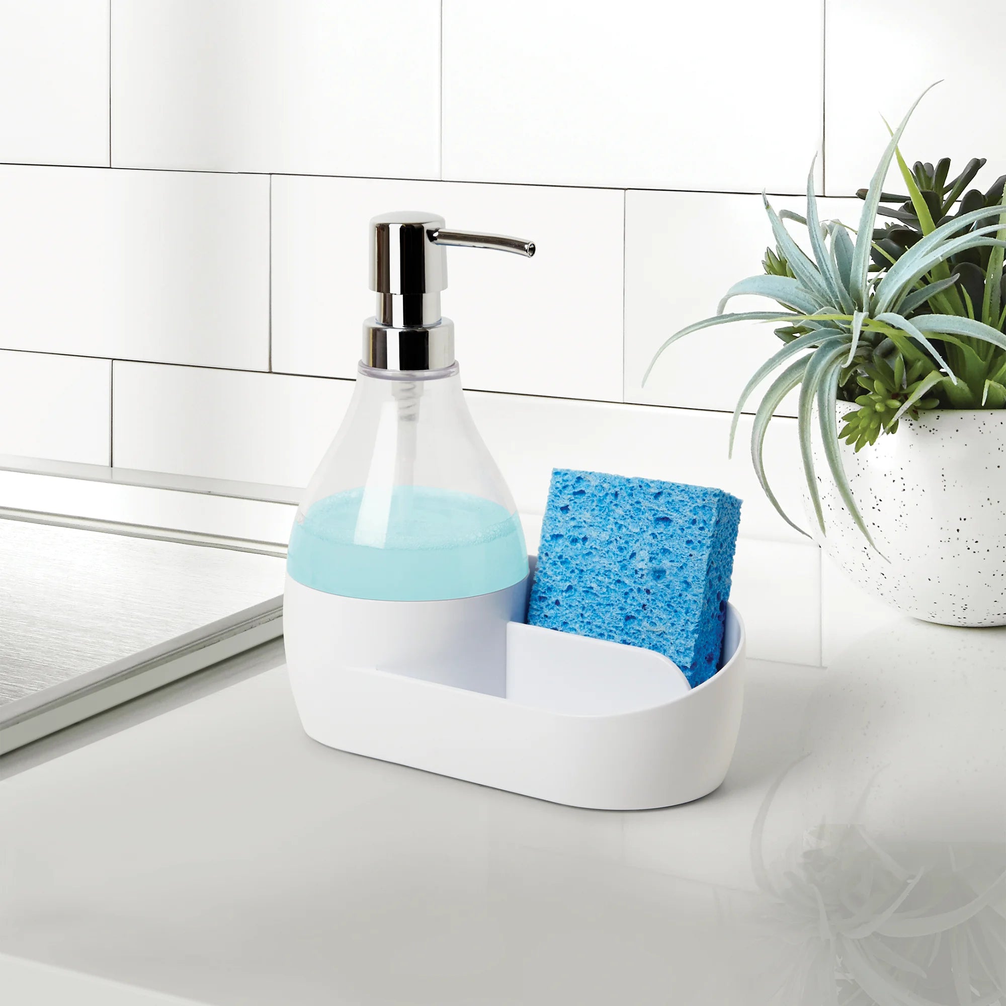 Mainstays Soap Pump and Sponge Holder, Soap Dispenser with Built-In Caddy, 17.1 Oz (508 Ml)