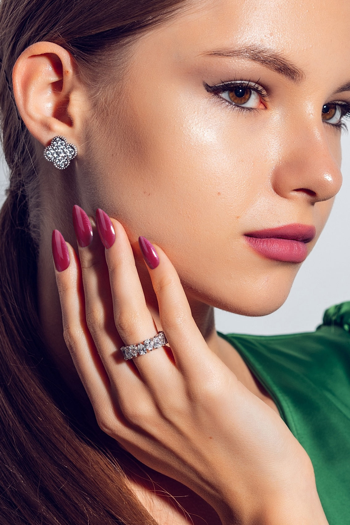 Elegant Rose Quartz Cat Eye Press-On Nails | Durable Glam Manicure Set 