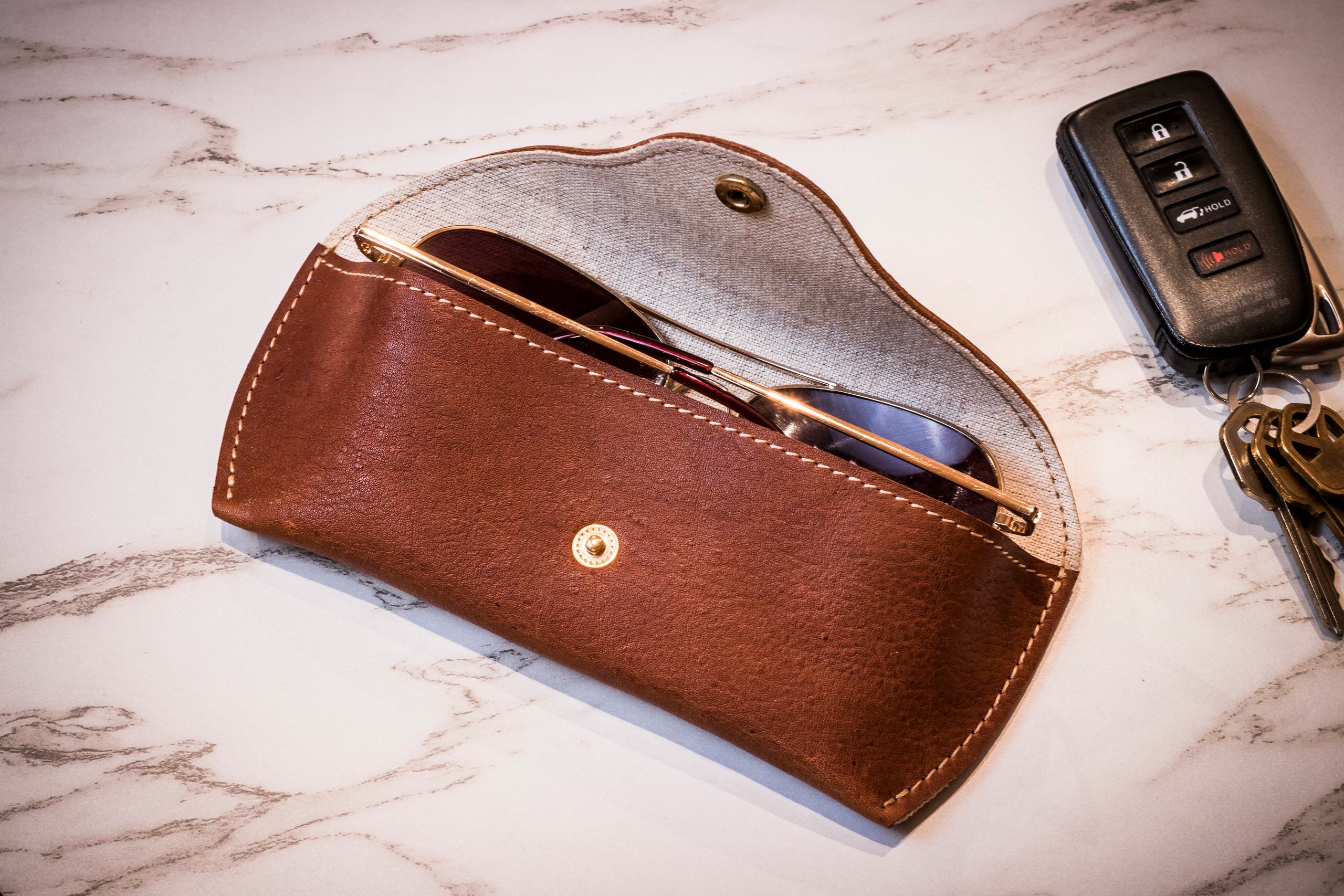 Genuine Leather Sunglass Holder Case – Durable Eyewear Protector with Button Closure for Men & Women