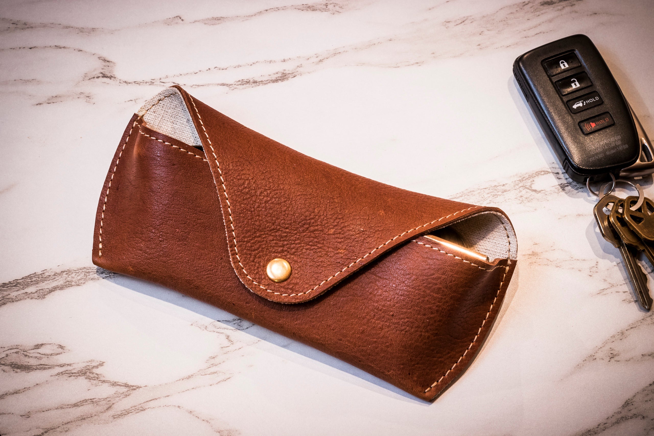 Genuine Leather Sunglass Holder Case – Durable Eyewear Protector with Button Closure for Men & Women