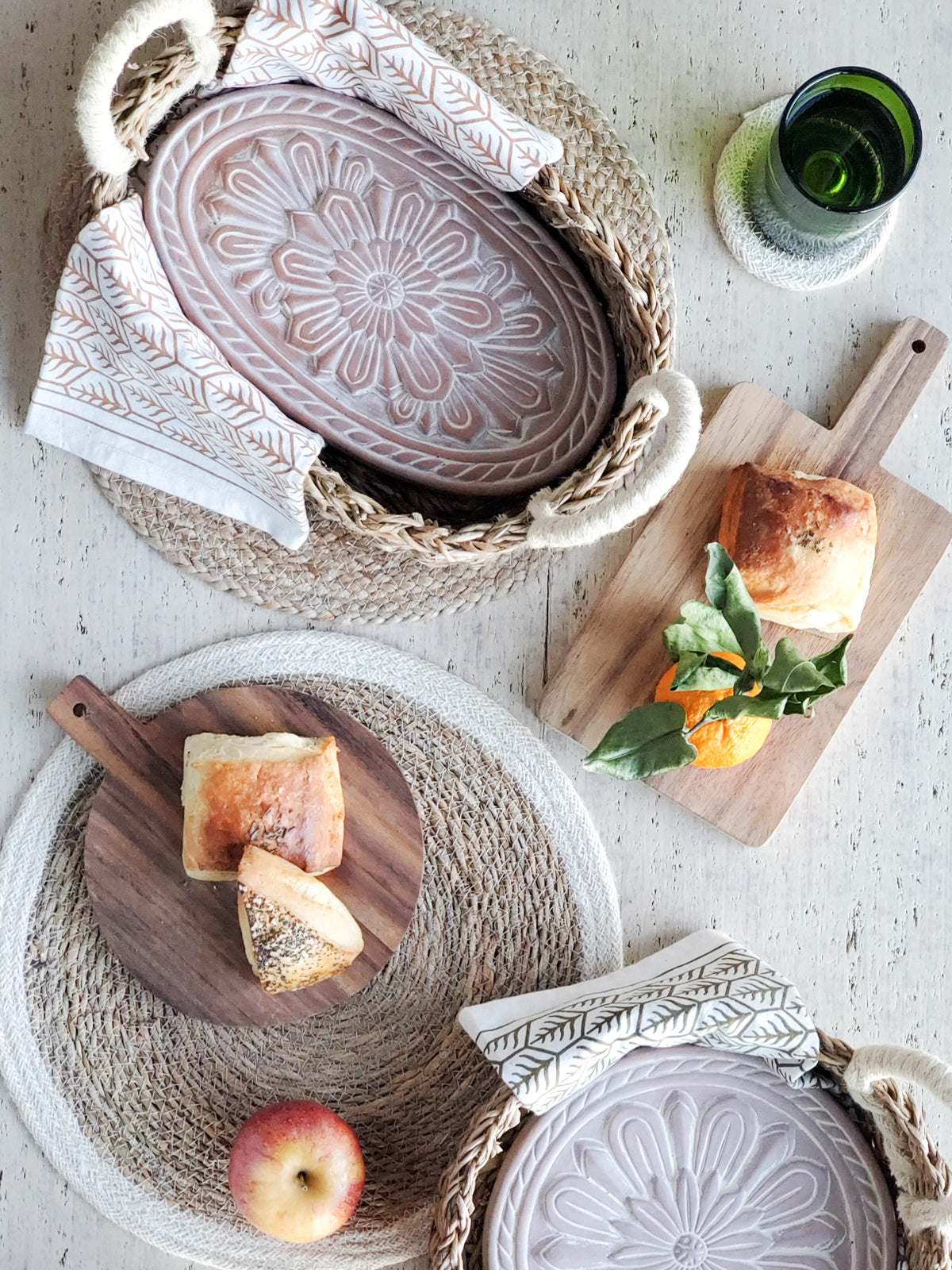 Rustic Flower Design Bread Warmer & Handwoven Seagrass Basket Set