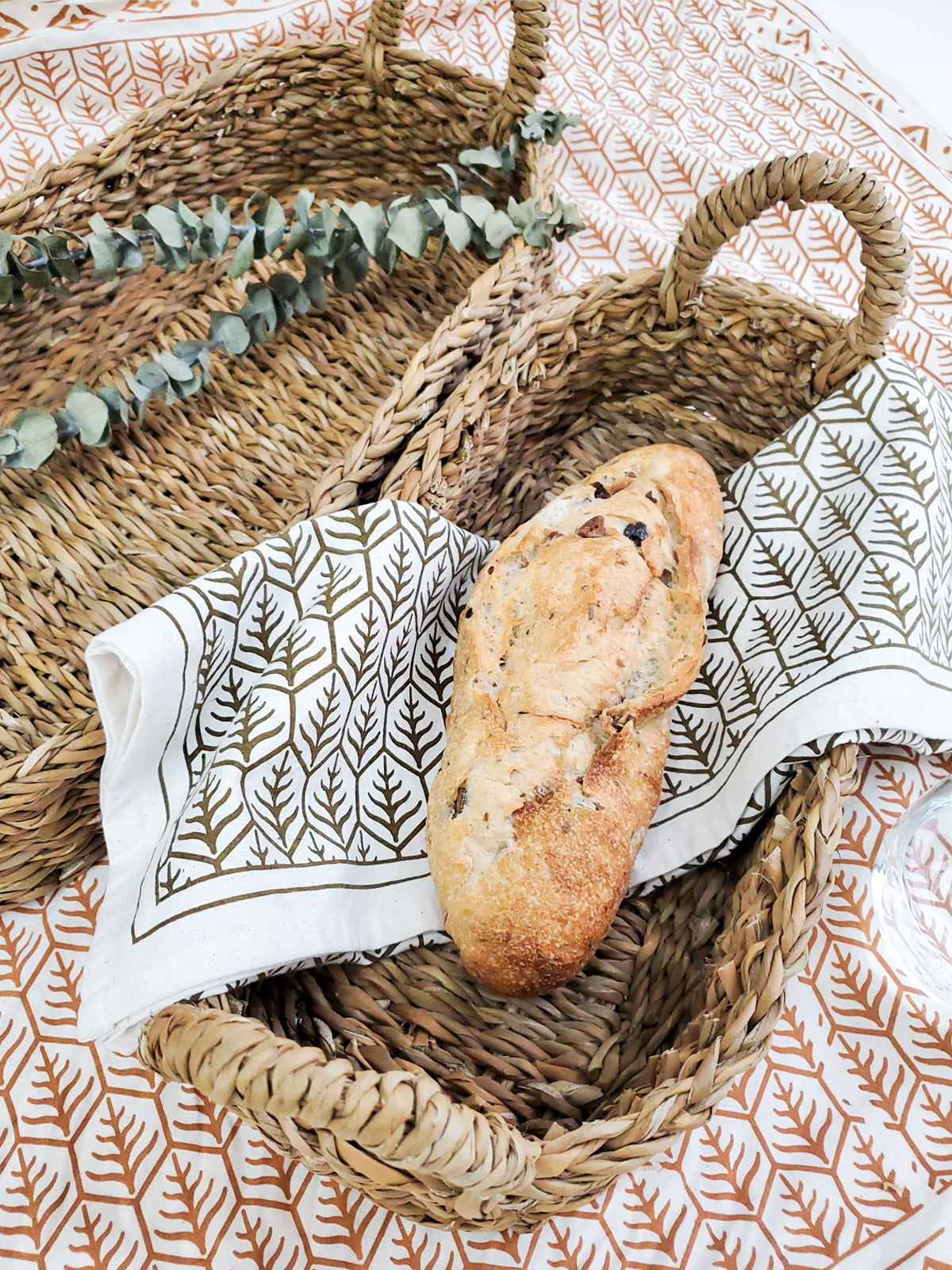 Handwoven Seagrass Bread Basket with Natural Handles - Eco-Friendly Kitchen Organizer