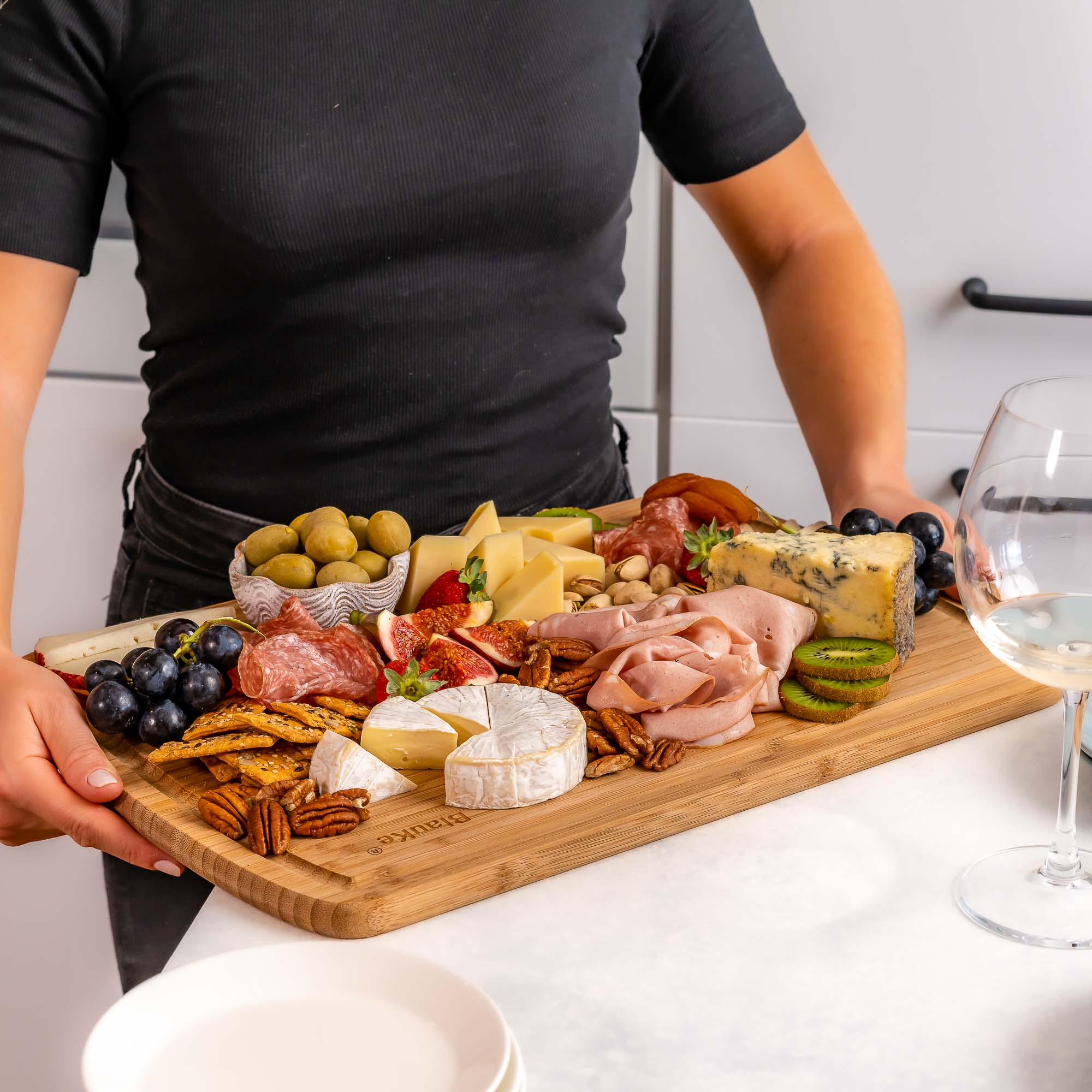 Premium Bamboo Cutting Board 18x12 Inch - Extra Large Charcuterie Platter & Butcher Block with Juice Groove for Kitchen