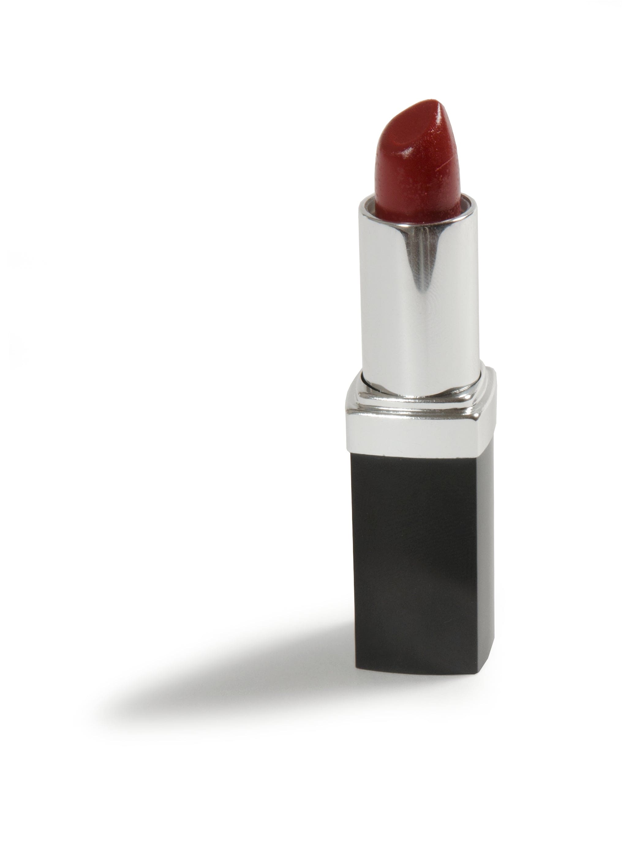 Danyel Cabernet Red Lip Liner Pencil – Long Lasting Creamy Formula
