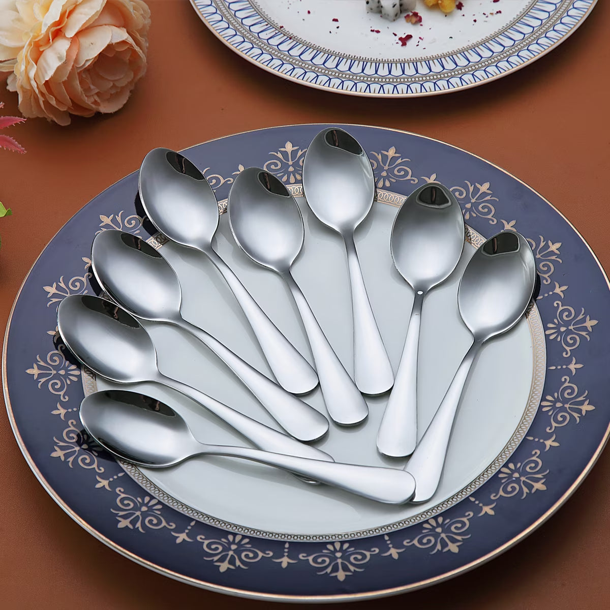 Reanea Teaspoons 5.5" Set of 8 Stainless Steel Tea Spoons Silverware, Small Dessert Tea Spoon