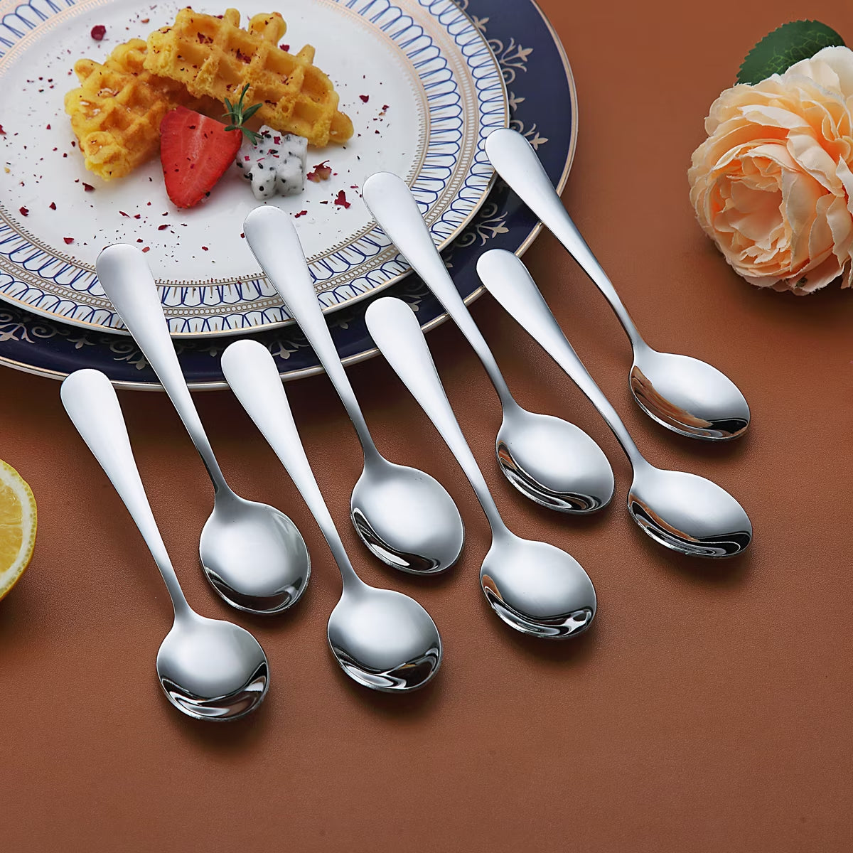 Reanea Teaspoons 5.5" Set of 8 Stainless Steel Tea Spoons Silverware, Small Dessert Tea Spoon