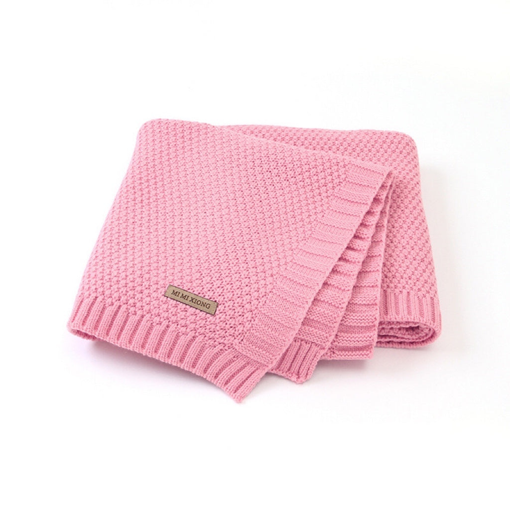 Kids Solid Color Knitted Blanket with Logo Patch – Soft Cotton Warm Blanket for Boys & Girls