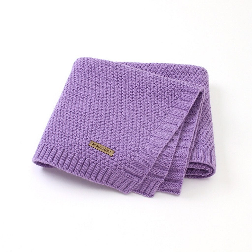 Kids Solid Color Knitted Blanket with Logo Patch – Soft Cotton Warm Blanket for Boys & Girls