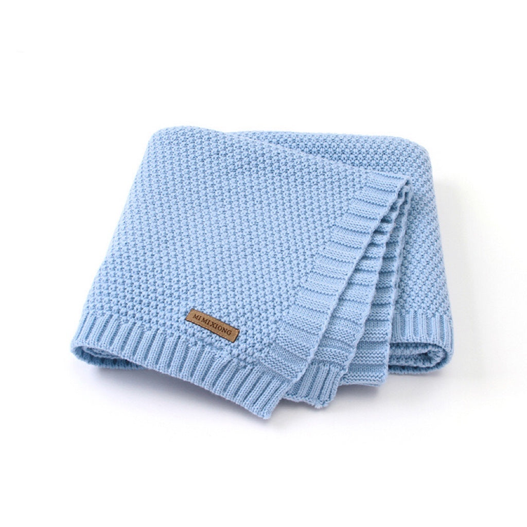 Kids Solid Color Knitted Blanket with Logo Patch – Soft Cotton Warm Blanket for Boys & Girls